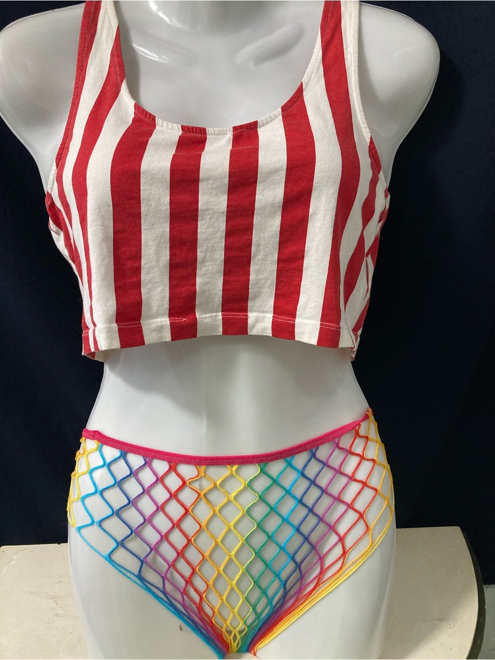 Divided Red White Stripe Crop Tank Top Medium Summer